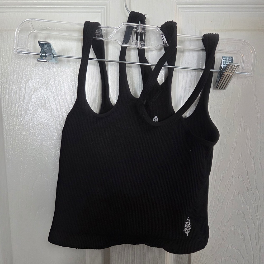 Free People Movement Happiness Runs Crop Tank Black Ribbed Racerback XS/S Active